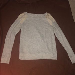 Delia’s long sleeve tee with lace